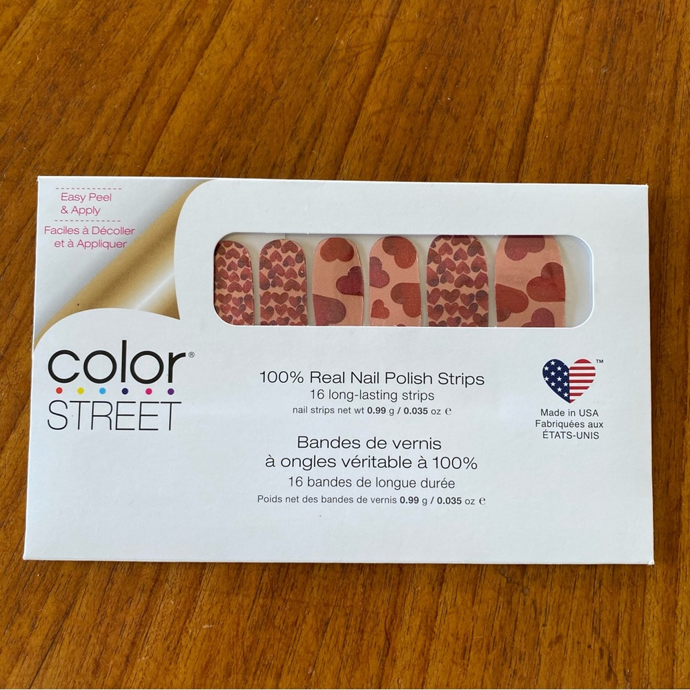 Color Street Press-On Nail Strips. NWT “Thief of Hearts”